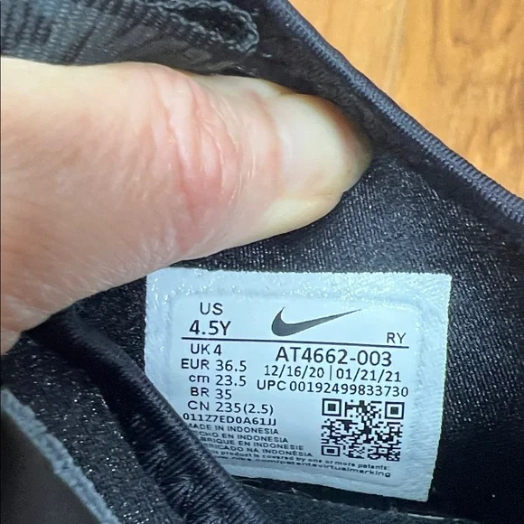 Kids Nike Flex Runner Black Slip-On Sneakers with Dark Gray Swoosh - Picture 7 of 7